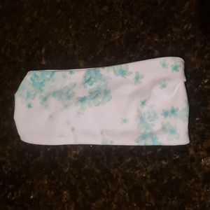 Lululemon Athletic Floral Green/White Headband